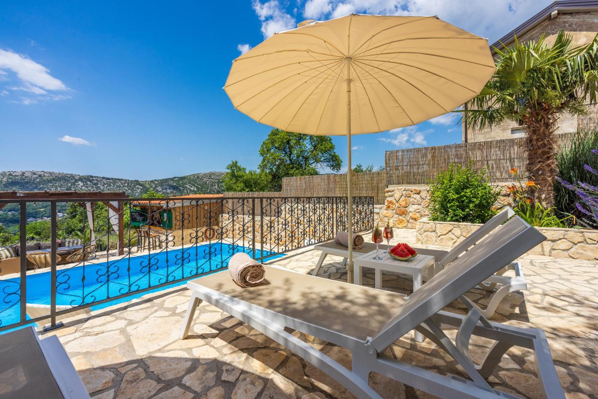 Villa Cocoon - Vacation Home With Heated Pool & Garden Bribir  Exterior photo